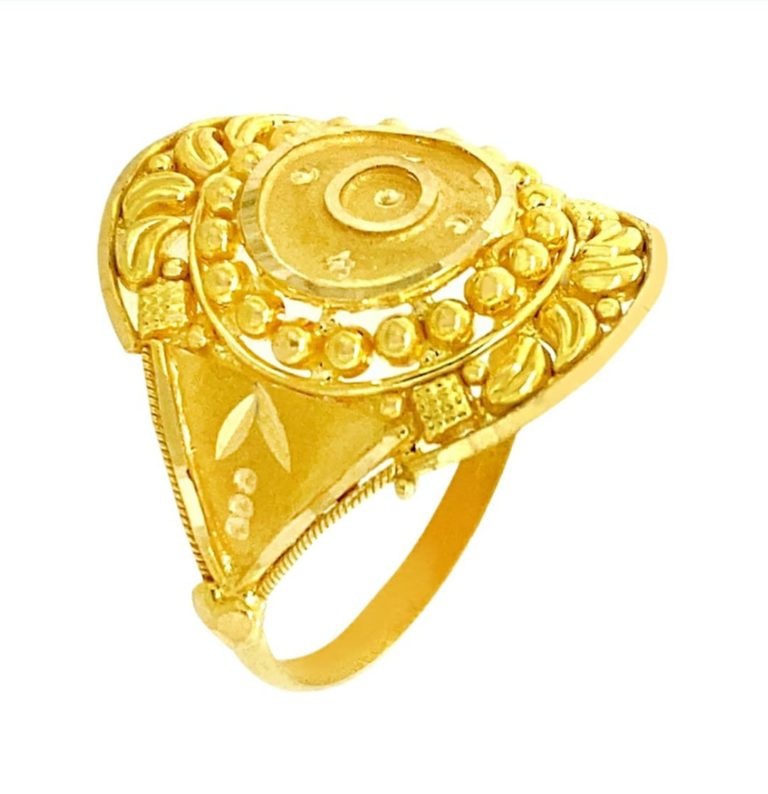 Ladies ring