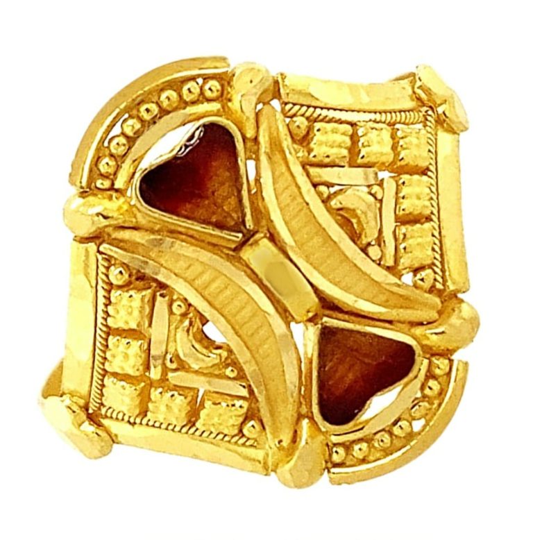 Ladies ring