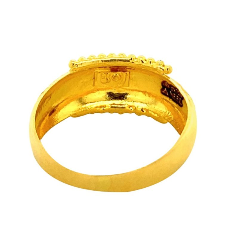 Ladies ring