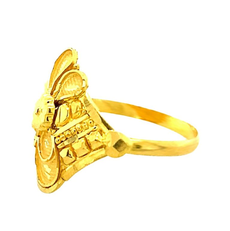 Ladies ring