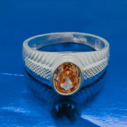 Silver ladies ring