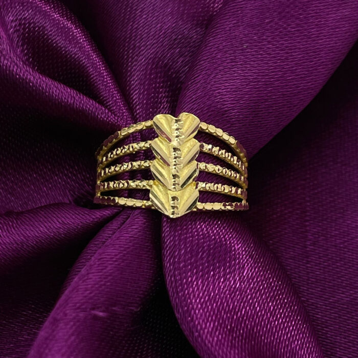 Gold Ladies Ring