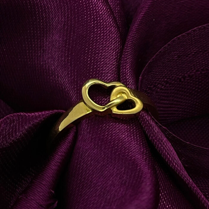 Gold Ladies Ring